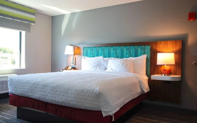 Hampton Inn Lead