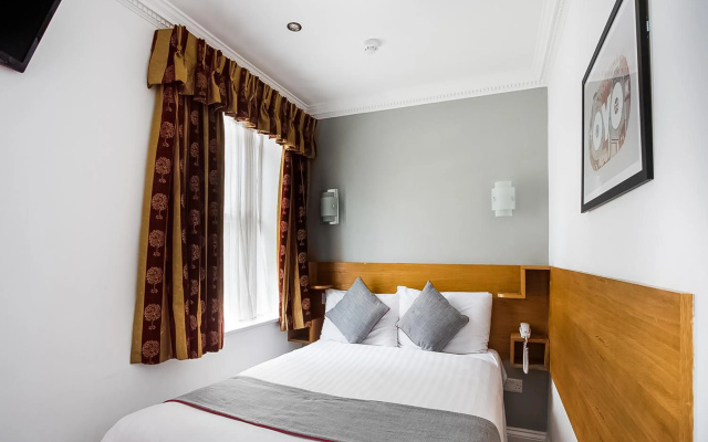 London Guest House by OYO - Acton