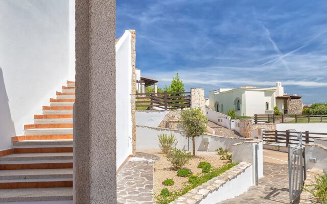 Sardinia RE - Villino Azul