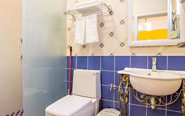 Dreamer 24 Guest House