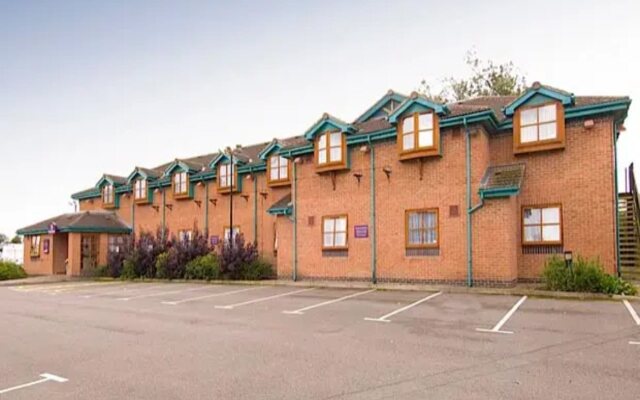 Premier Inn Leicester South Oadby