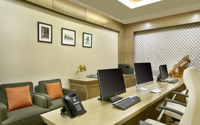 DoubleTree by Hilton Riyadh - Al Muroj Business Gate