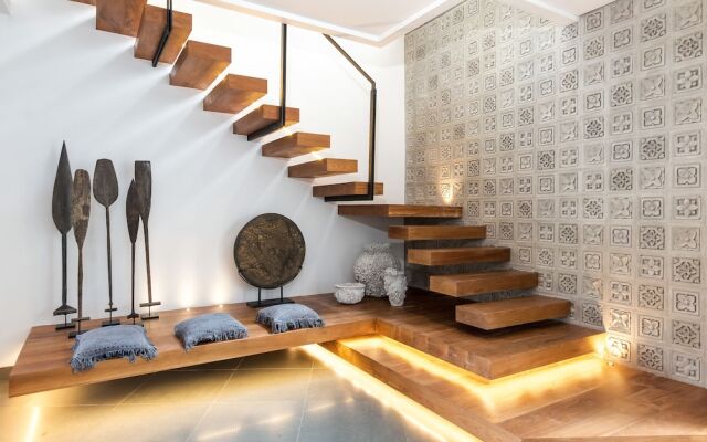 Villa Castil di Udara by Villa Finder