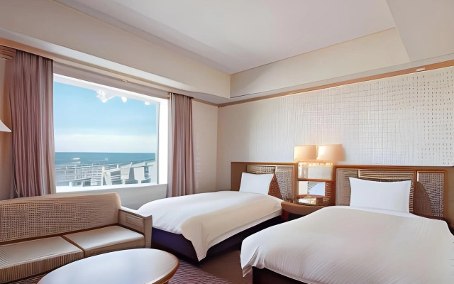 The Crest Hotel Kashiwa