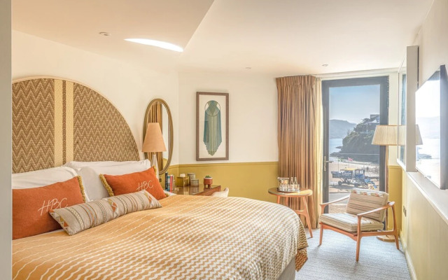 Harbour Beach Club & Hotel