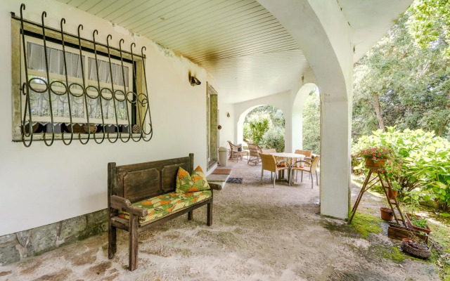 Quinta biológica, com vista, na Serra de Sintra