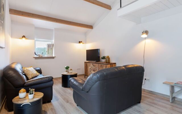 Cozy Holiday Home in Leersum with Courtyard