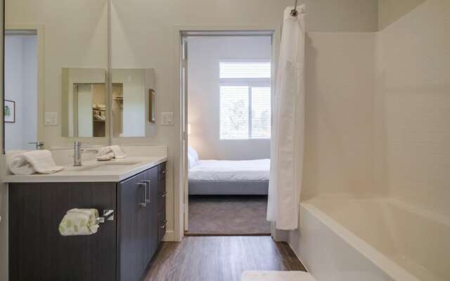 The Luxe Suites of San Marcos