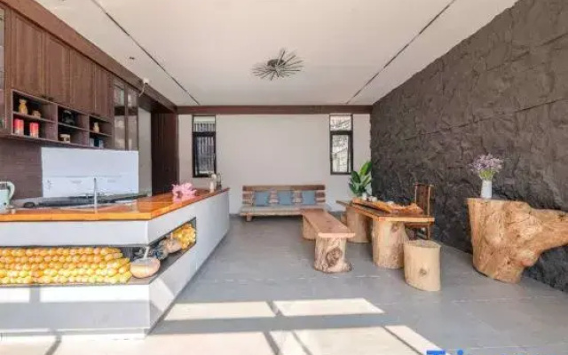 Yunsujian Homestay Hotel (Dali Haidong Town)