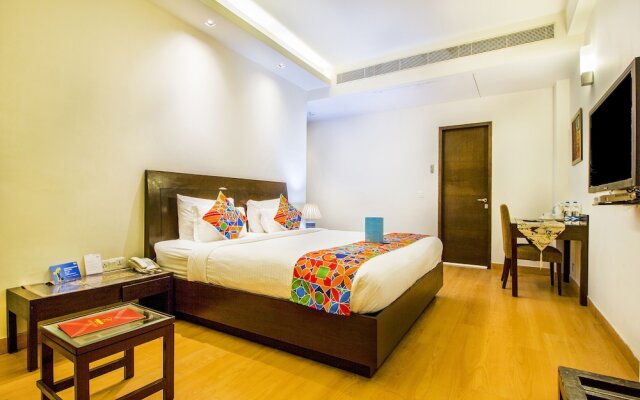 Cabana Hotel