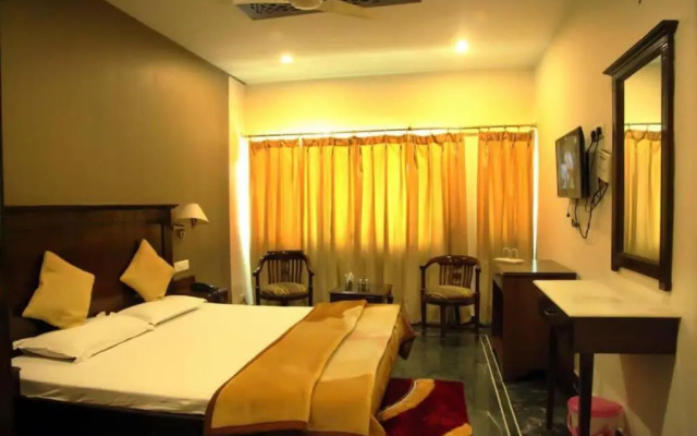 OYO 3987 Hotel Multitech