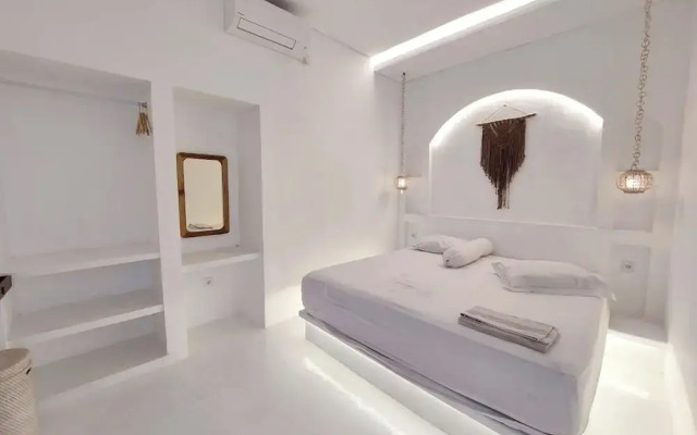 Double D Guesthouse and Villa