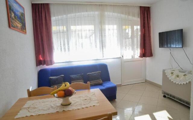 Miki - 50 M from the beach
