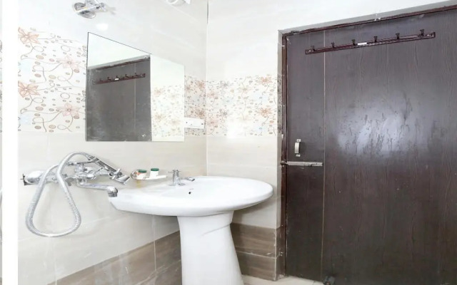 Hotel Noor by OYO Rooms