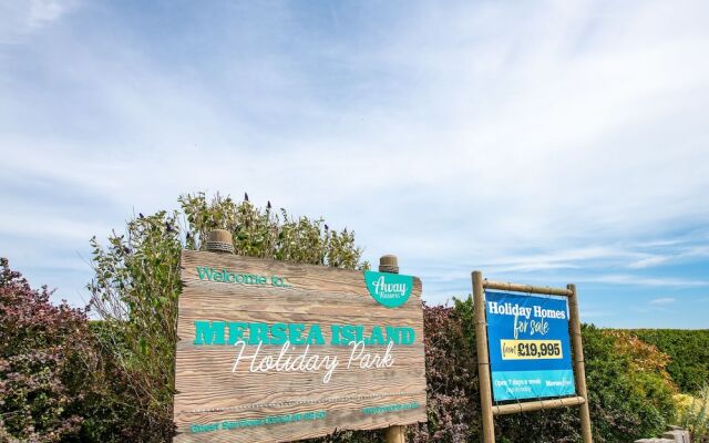 Mersea Island Holiday Park