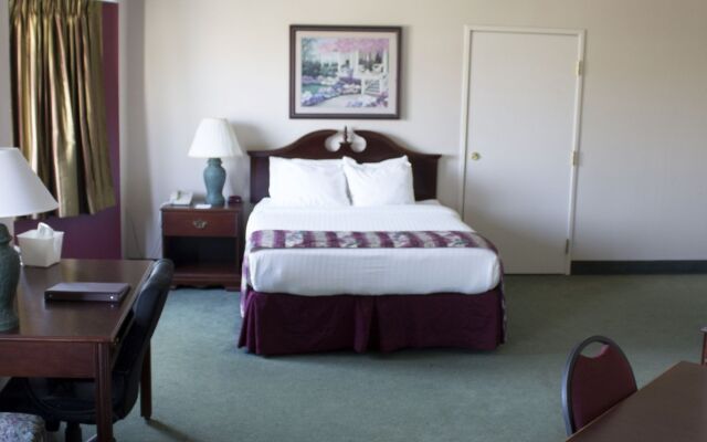 The Comstock Inn and Conference Center