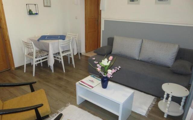 Kővirág Apartman