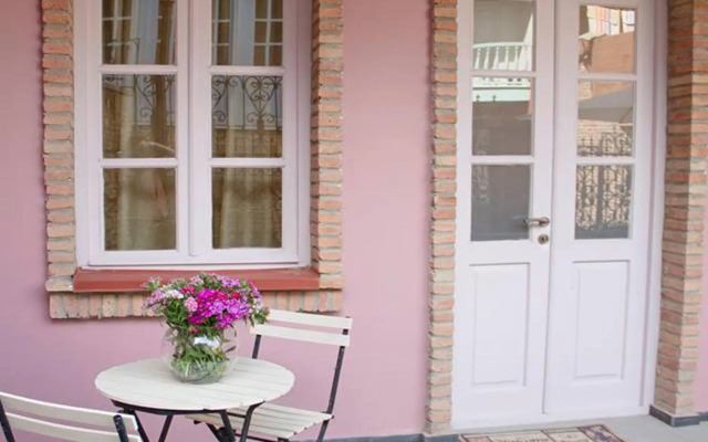 Apartment On Saadi Str Old Tbilisi