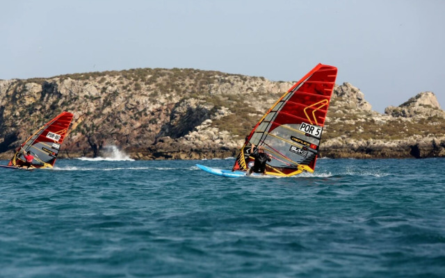 Sagres Sun Stay - Surf Camp & Hostel