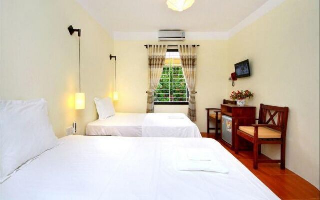 Hop Y Homestay