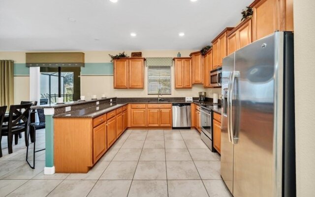 1471rolling 6 Bedroom Villa