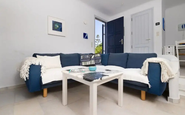 Angali HM Quiet 3 Bdrm Home on the Beach