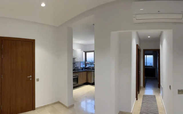 Superbe appartement, vue sur golf, piscine et Atlas