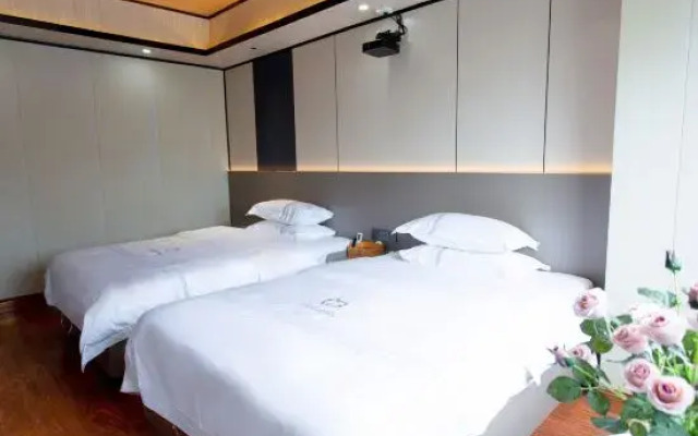 Mancheng Boutique Hotel
