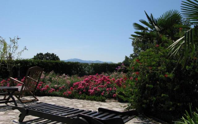 Bed and Breakfast Villa Iris