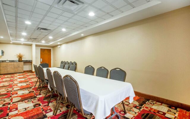 Brunswick Suites Golden Isles