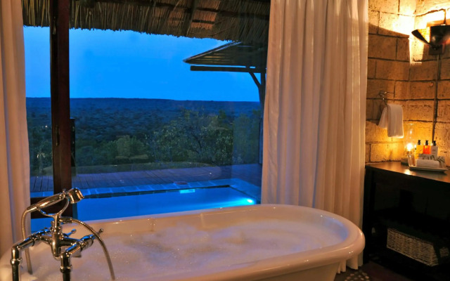 Zwahili Game Lodge & Spa