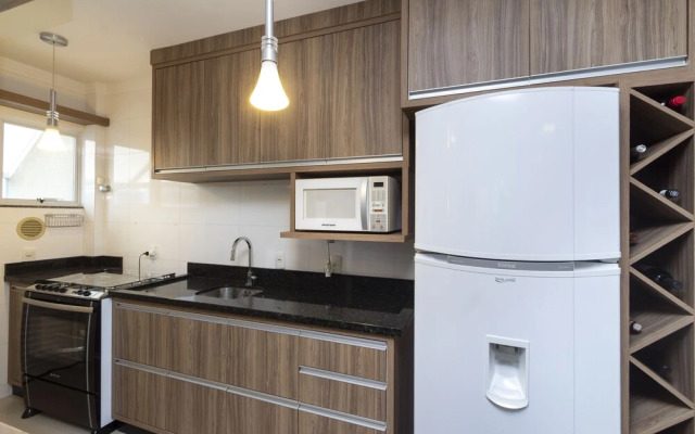 Aluguel Apartamento 3 quartos 100m Mar - 036