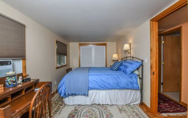 Arbutus Trail 3 Bedroom House