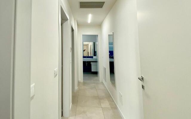 EM Apartments