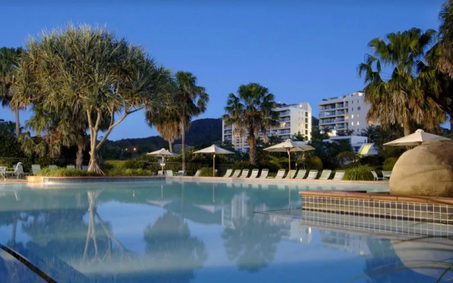 Pacific Bay Resort