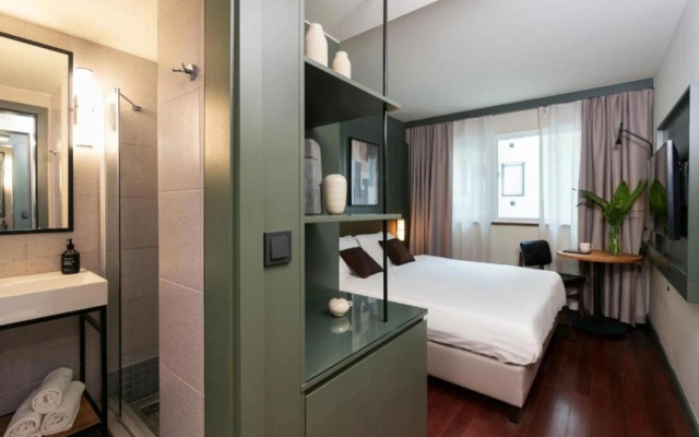 The Honest Budapest by Chic & Basic