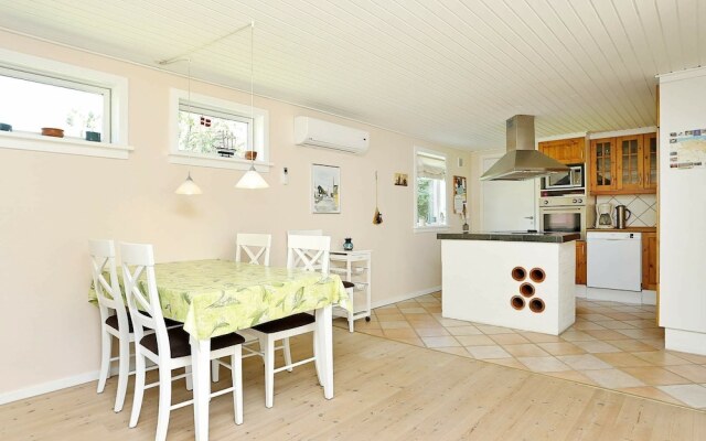 Delightful Holiday Home in Gilleleje Near Sea