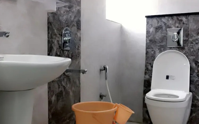 Prestige service apartment