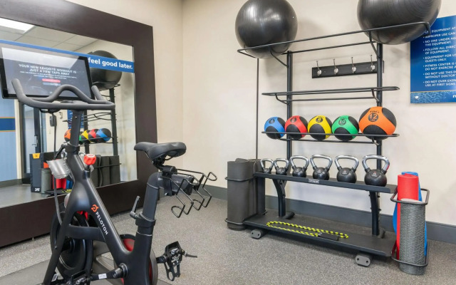 Hampton Inn & Suites Hartford-Manchester
