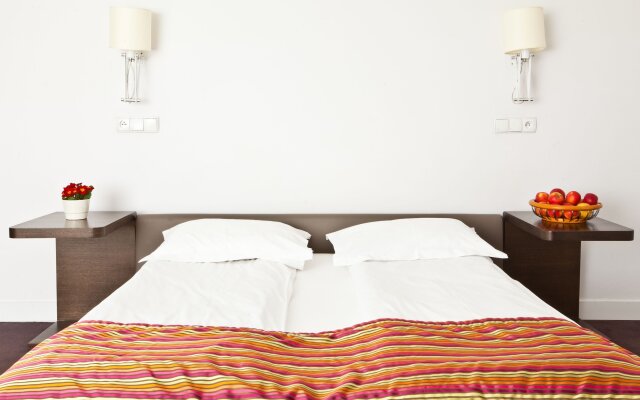 Platinum Apartments Aparthotel