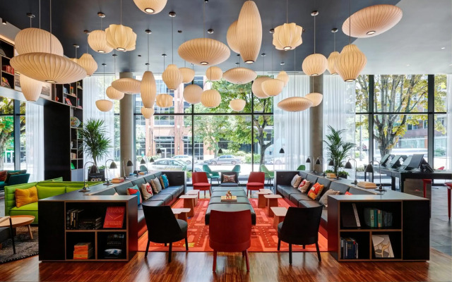 citizenM Seattle South Lake Union