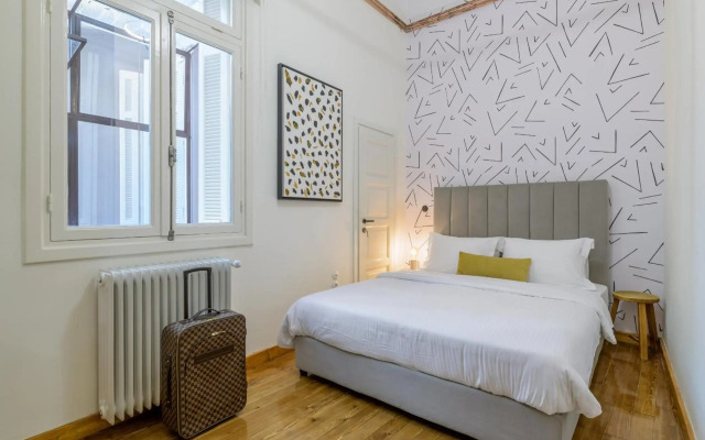 Incomparable Plaka's Luxury Apt Private Pool