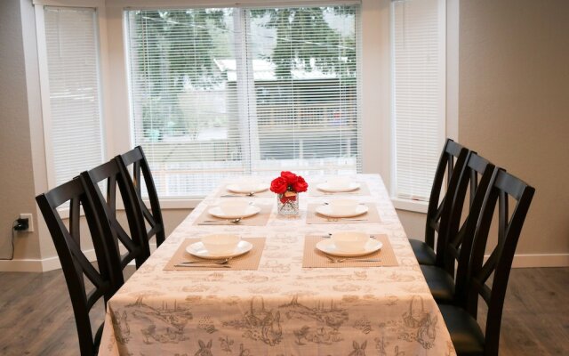 North Seattle Guesthouse