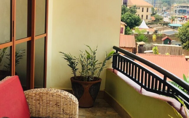 Dina Apartments