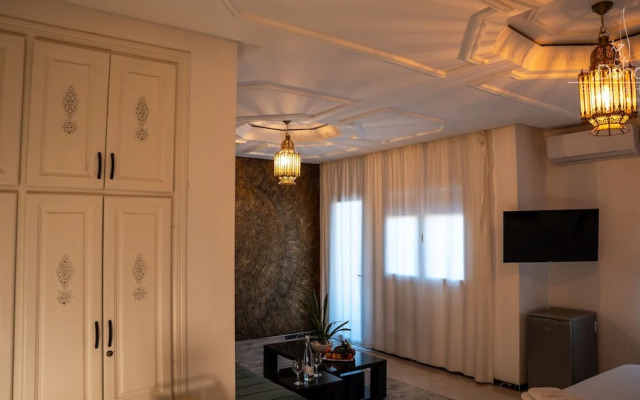 Aparthotel & Hotel Doha