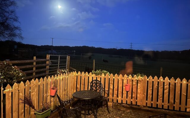 Captivating 1-bed Lodge in Chesterfield