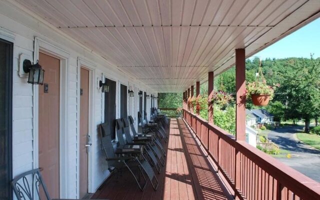 Travelodge by Wyndham Tilton/Lake Winnisquam