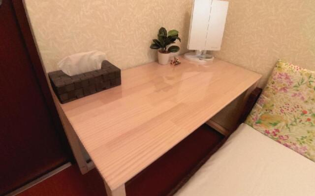 Guesthouse Na-No-Hana - Caters to Women - Hostel