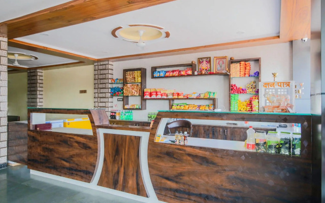 Hotel Jai Hind By OYO Rooms