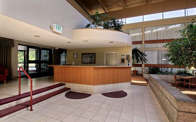 Clarion Hotel Muscatine